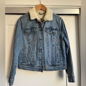 Universal Thread Faux Shearling Denim Jacket Size S